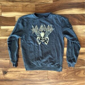 Def Leppard Charcoal Grey Crewneck Sweatshirt Size Small
